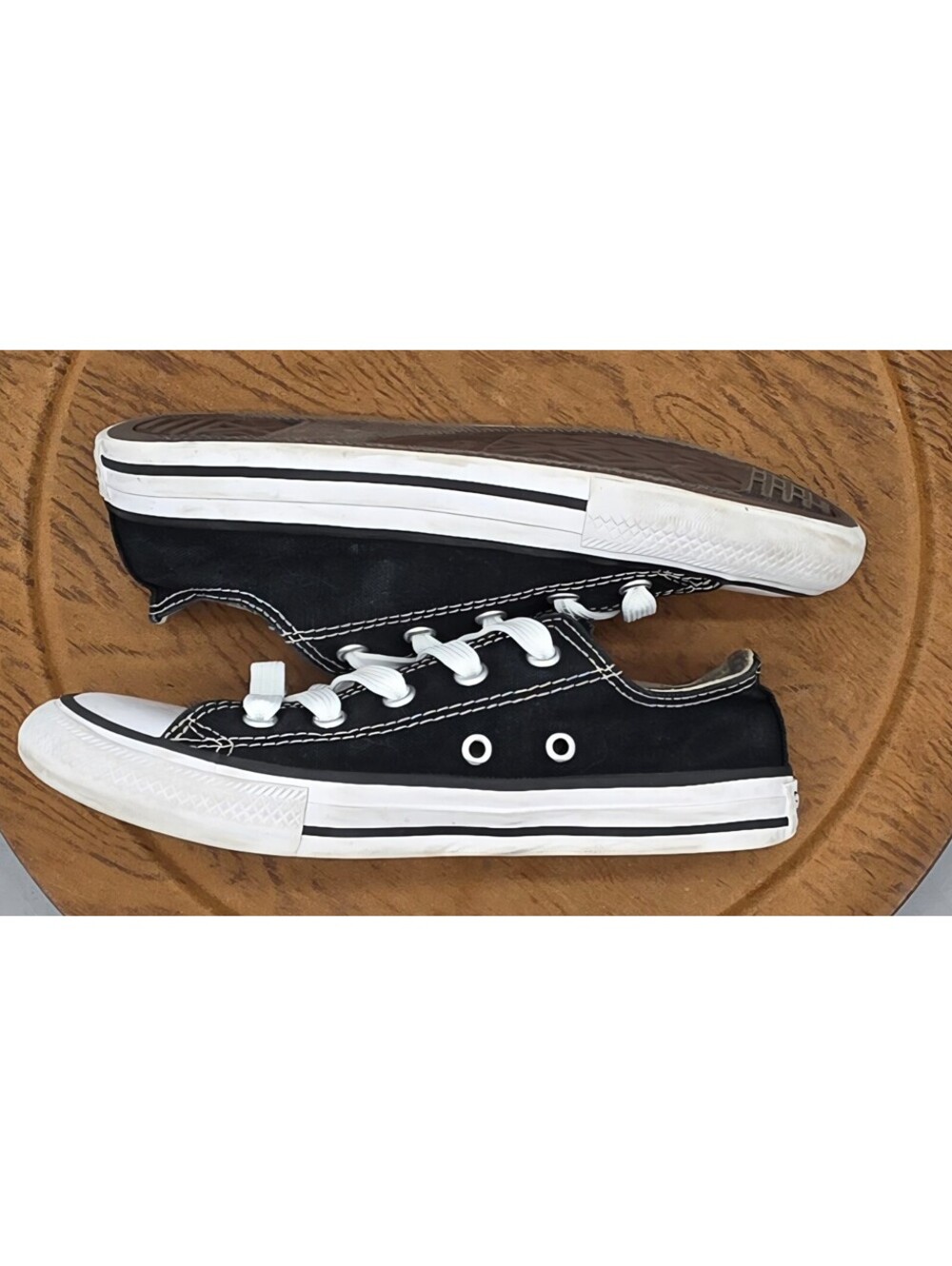🔥Converse Sneakers Chuck Taylor All-Star Low Top Black Size 1Y  3J235 🔥